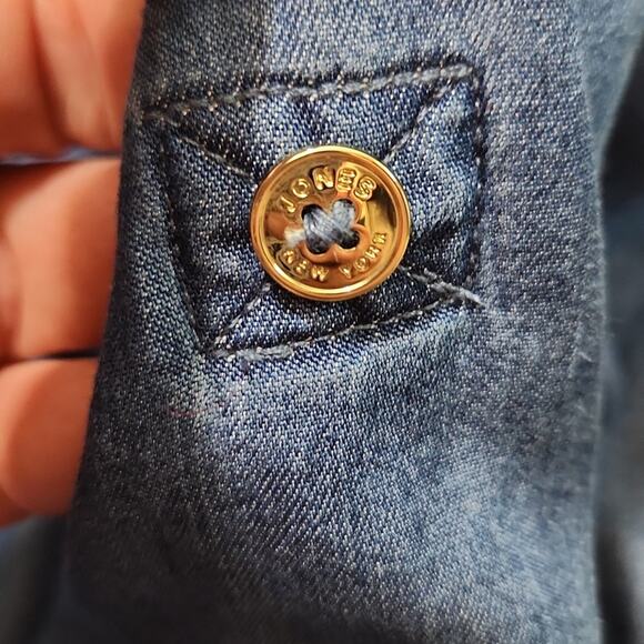 Jones New York Womens Chambray 1/2 Zip Top Size LG Roll Tab Tassle Pockets Soft - Picture 7 of 10